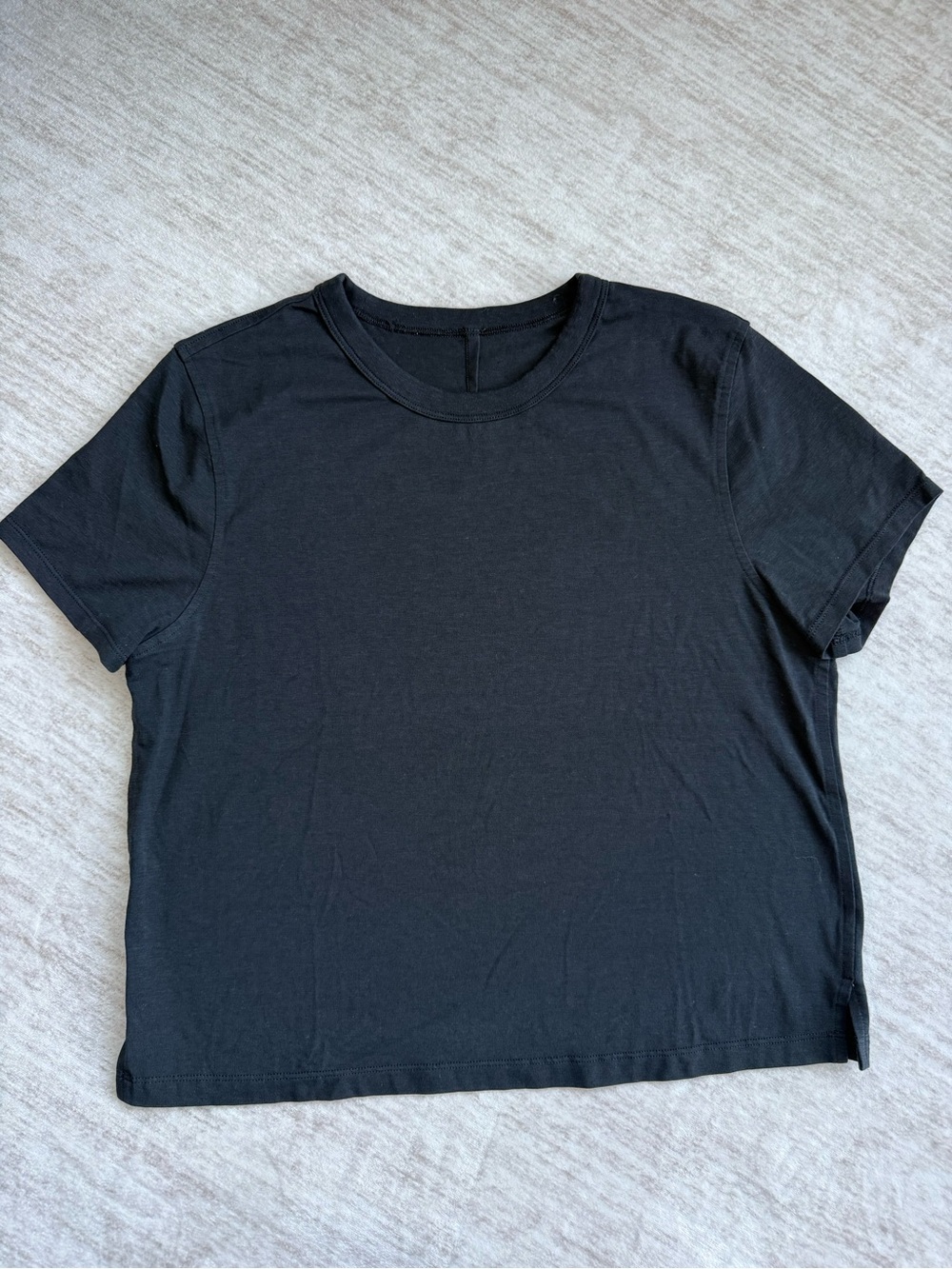 Lululemon athletica Black Classic Fit Cotton T-Shirt - size 4